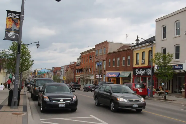 Homes and neighbourhoods in Milton