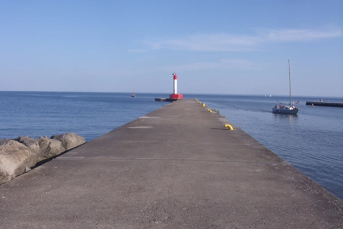 Oakville Harbour pier on Lake Ontario